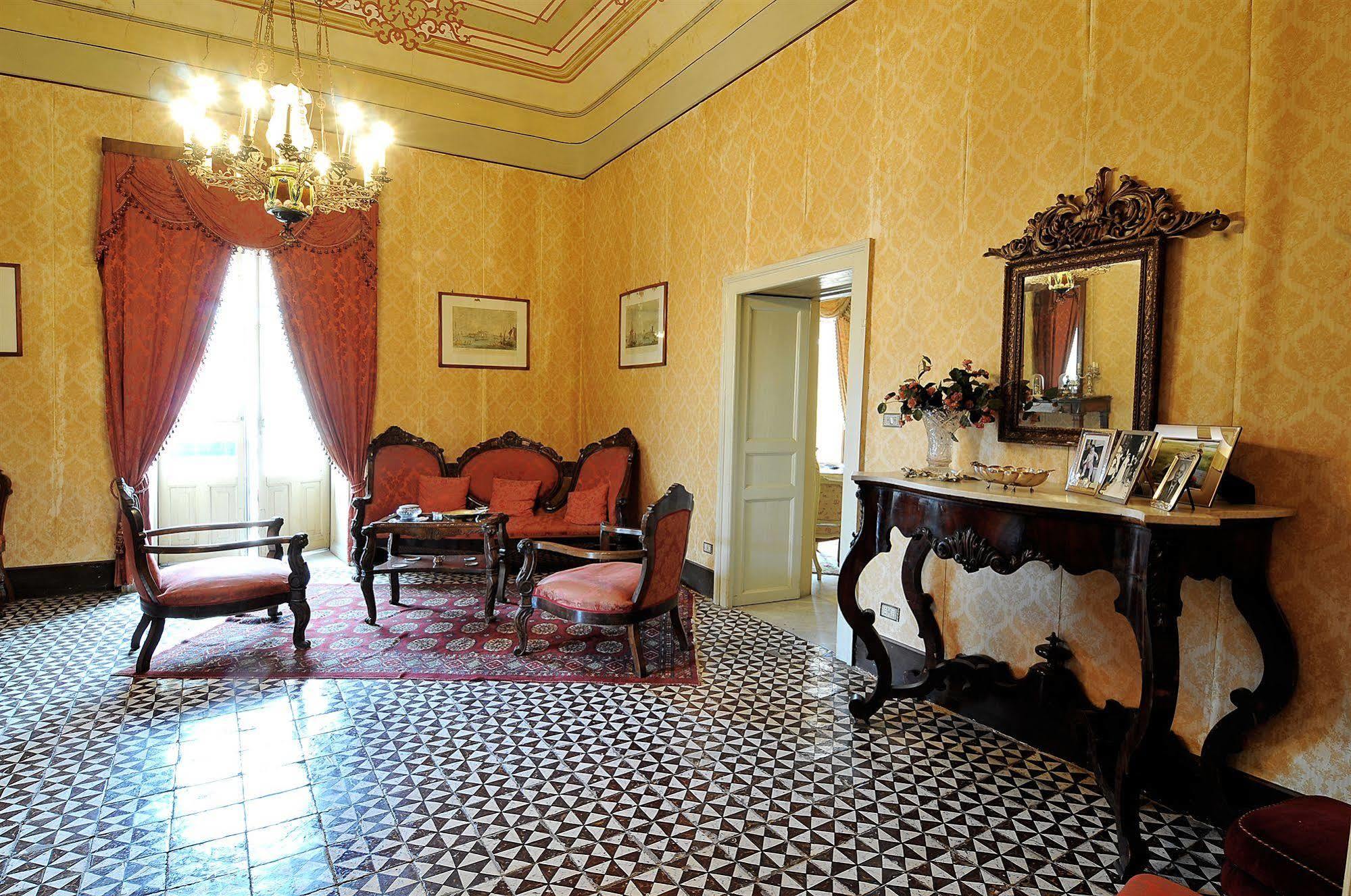 Alojamento de Acomodação e Pequeno-almoço Il Giardino Del Barocco Noto