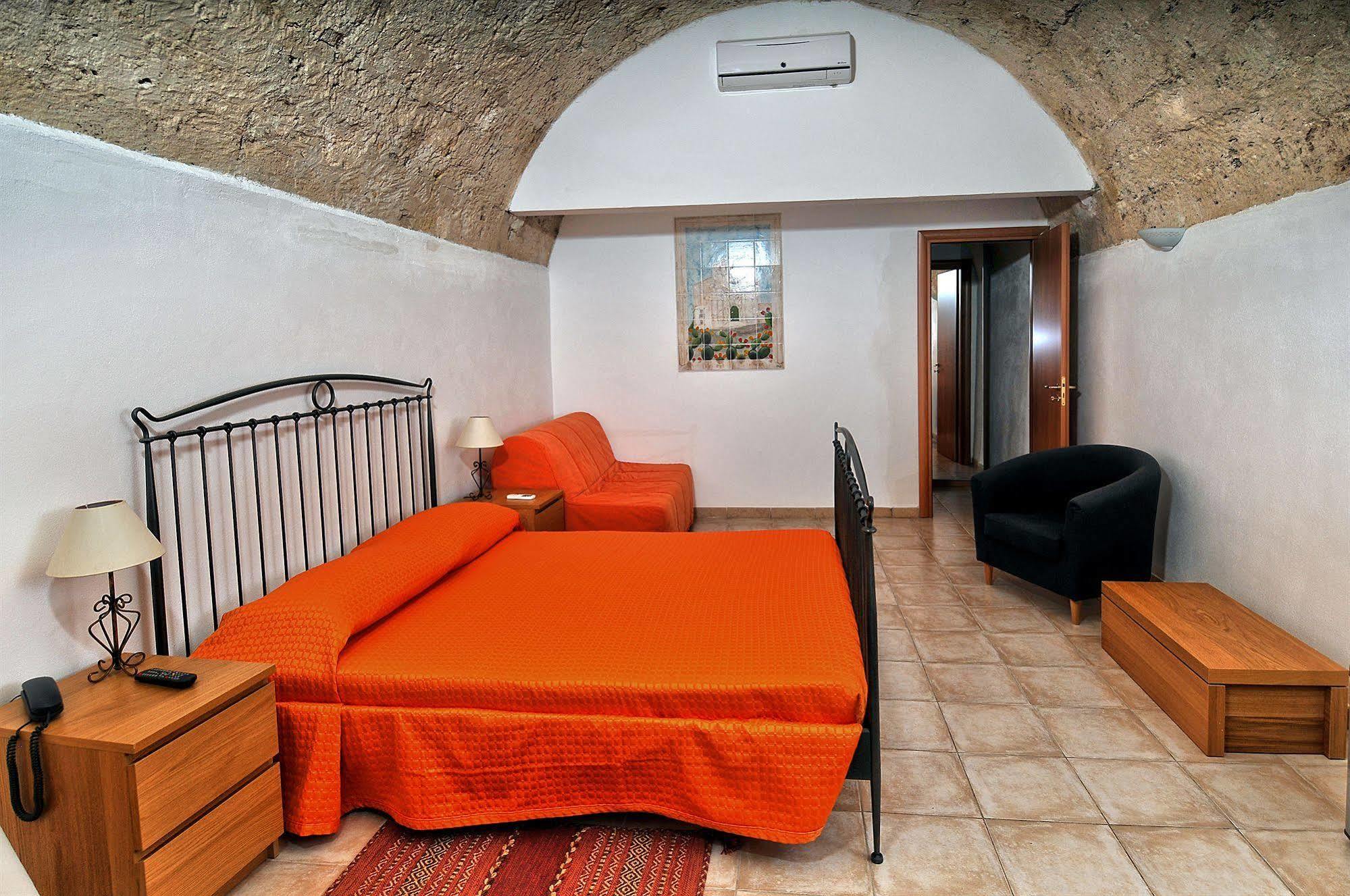 Il Giardino Del Barocco Bed & Breakfast 3*