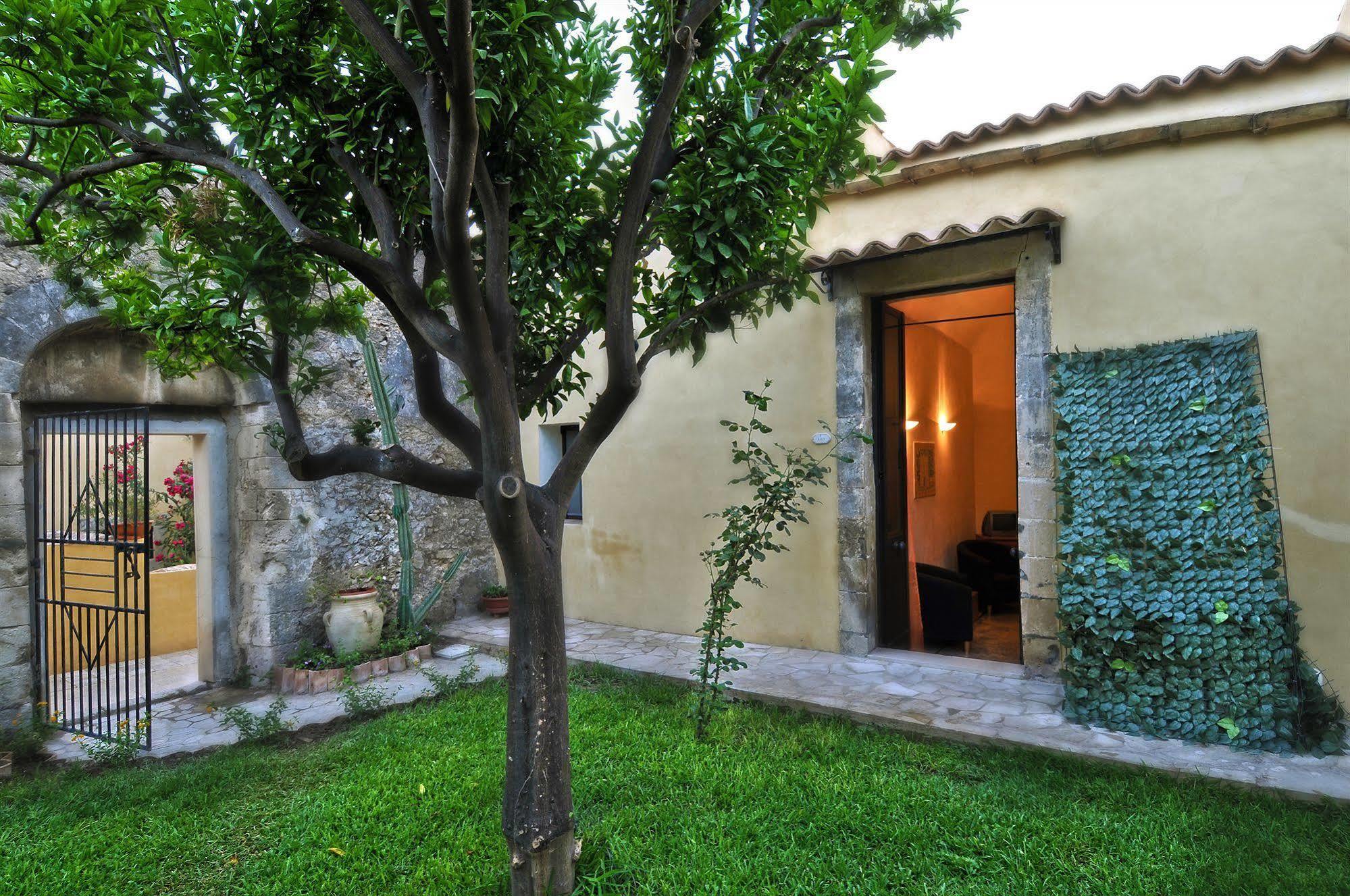 Bed & Breakfast Il Giardino Del Barocco Noto